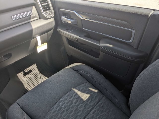 New 2026 RAM 2500 Big Horn AWD/4WD image 16