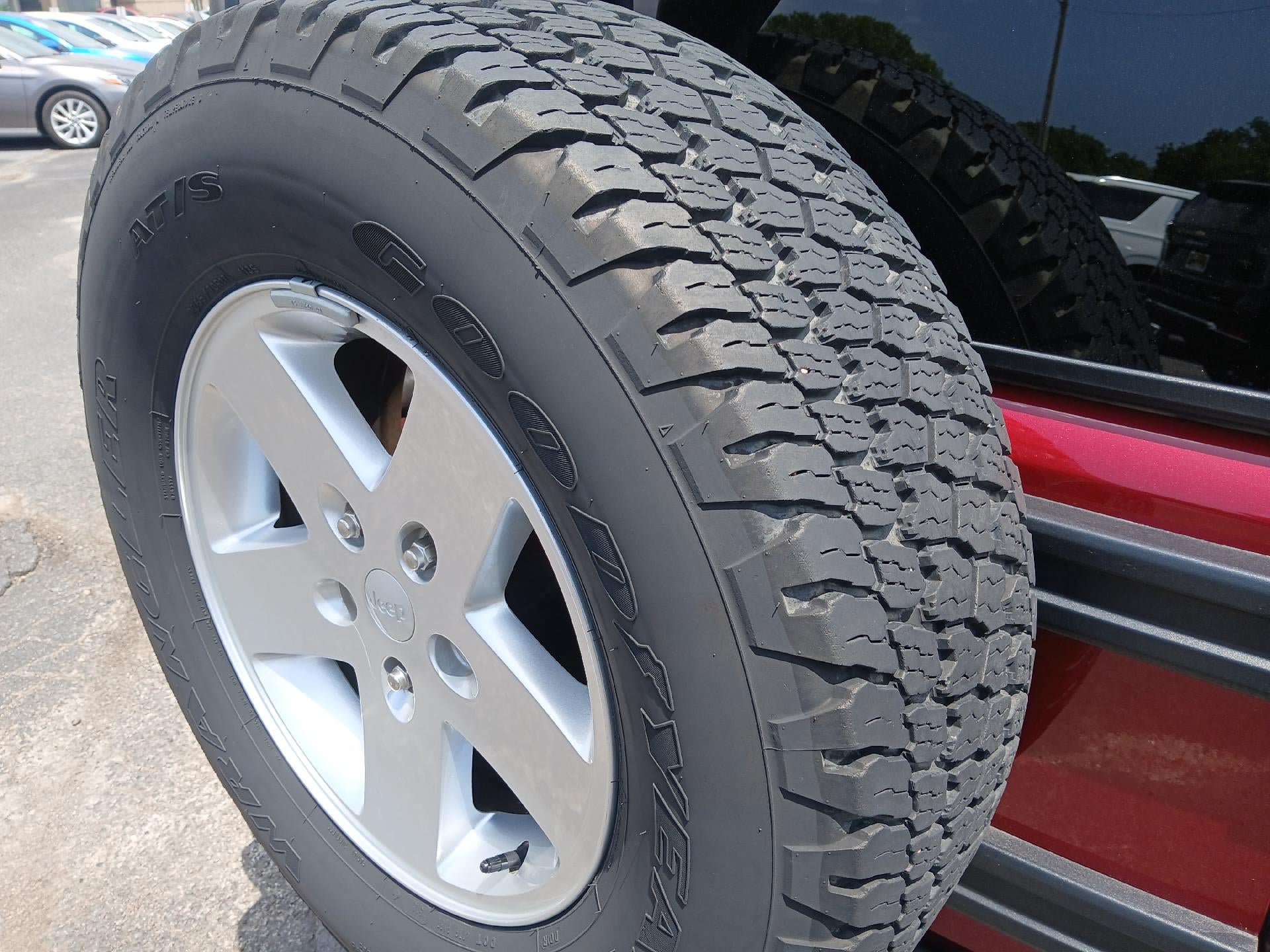 Used 2012 Jeep Wrangler Sport AWD/4WD image 5