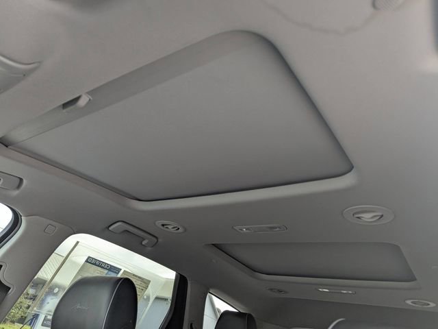 Certified 2021 Buick Enclave Avenir w/ Avenir Technology Package image 24