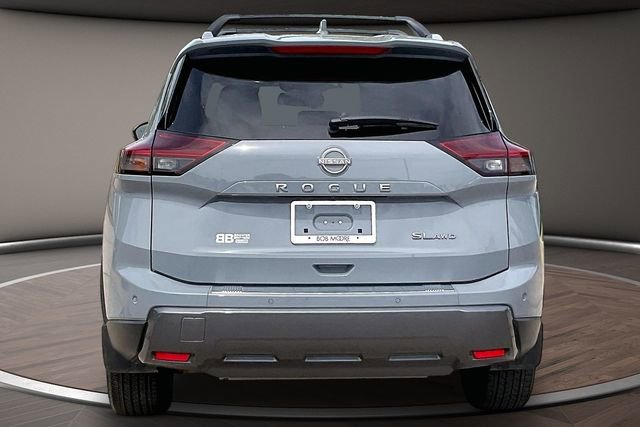 Certified 2024 Nissan Rogue SL w/ SL Premium Package AWD/4WD image 4