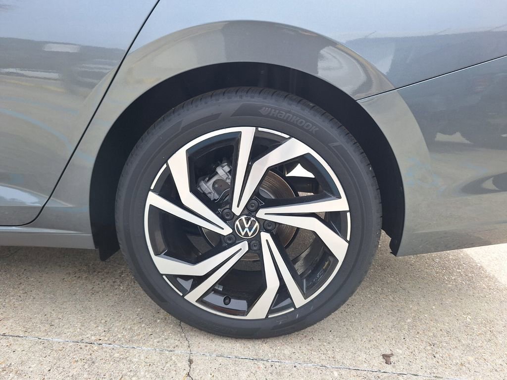 New 2026 Volkswagen Jetta SEL image 24