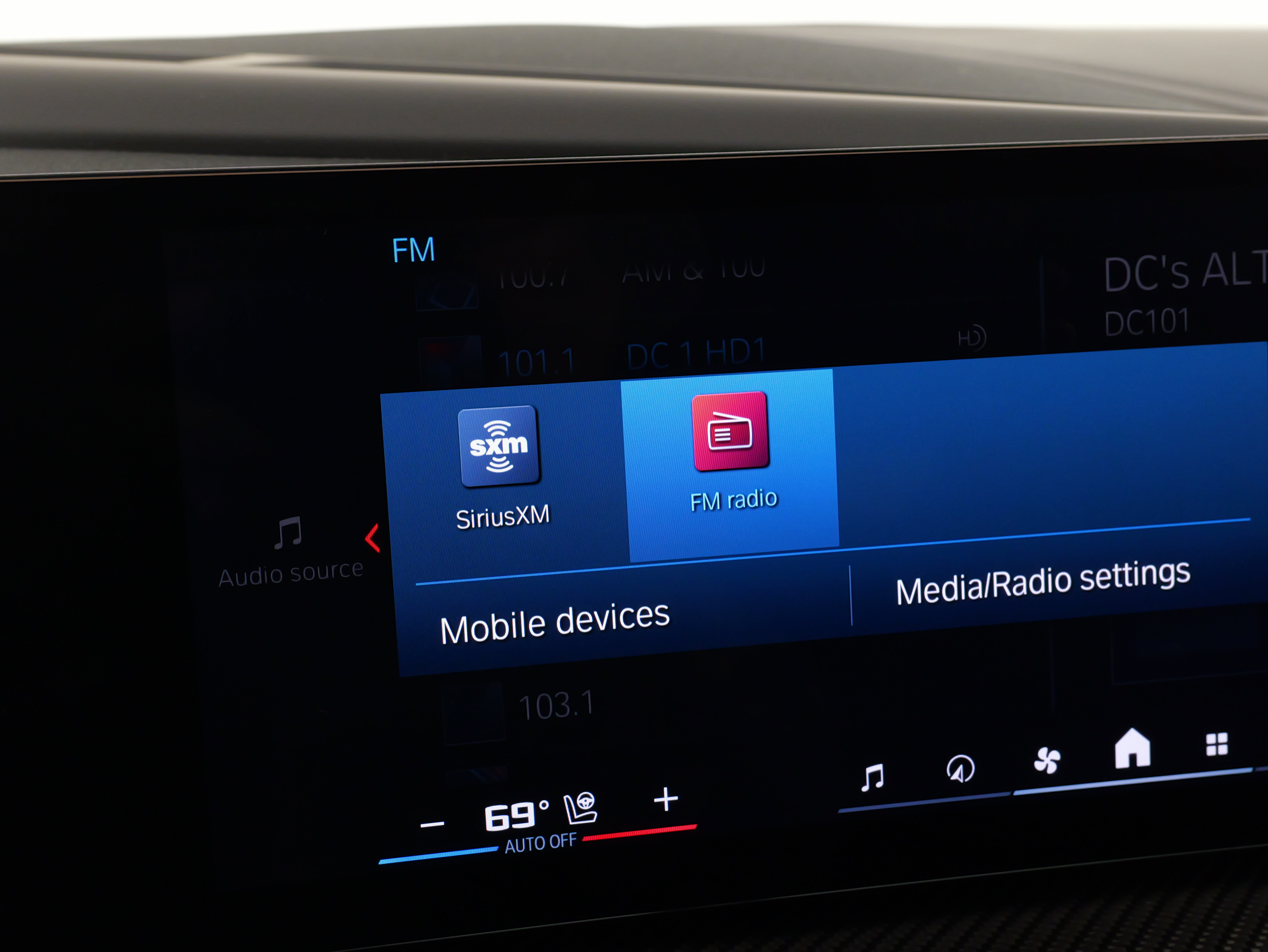 Used 2025 BMW XM AWD/4WD image 55