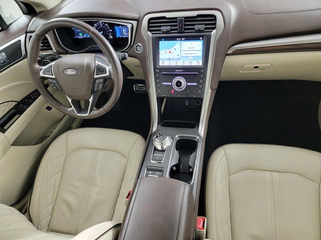 Used 2018 Ford Fusion Platinum FWD image 32