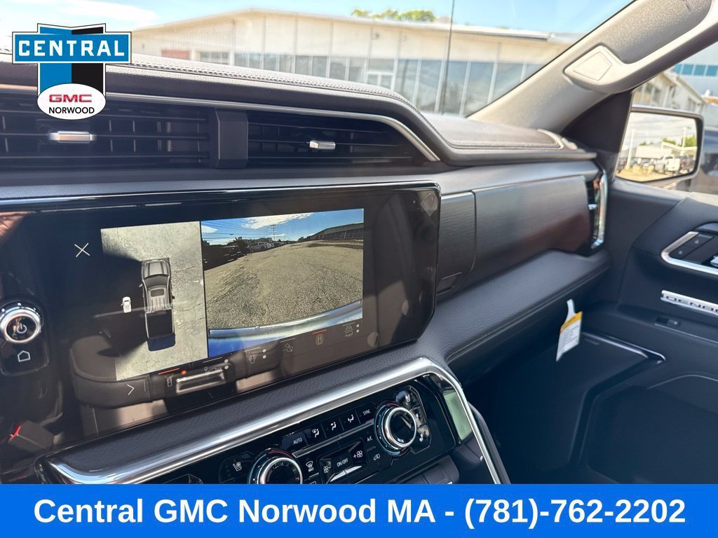 New 2026 GMC Sierra 1500 Denali w/ Technology Package AWD/4WD image 19
