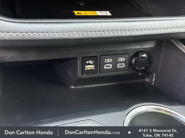 Used 2024 Toyota Highlander XSE FWD image 27