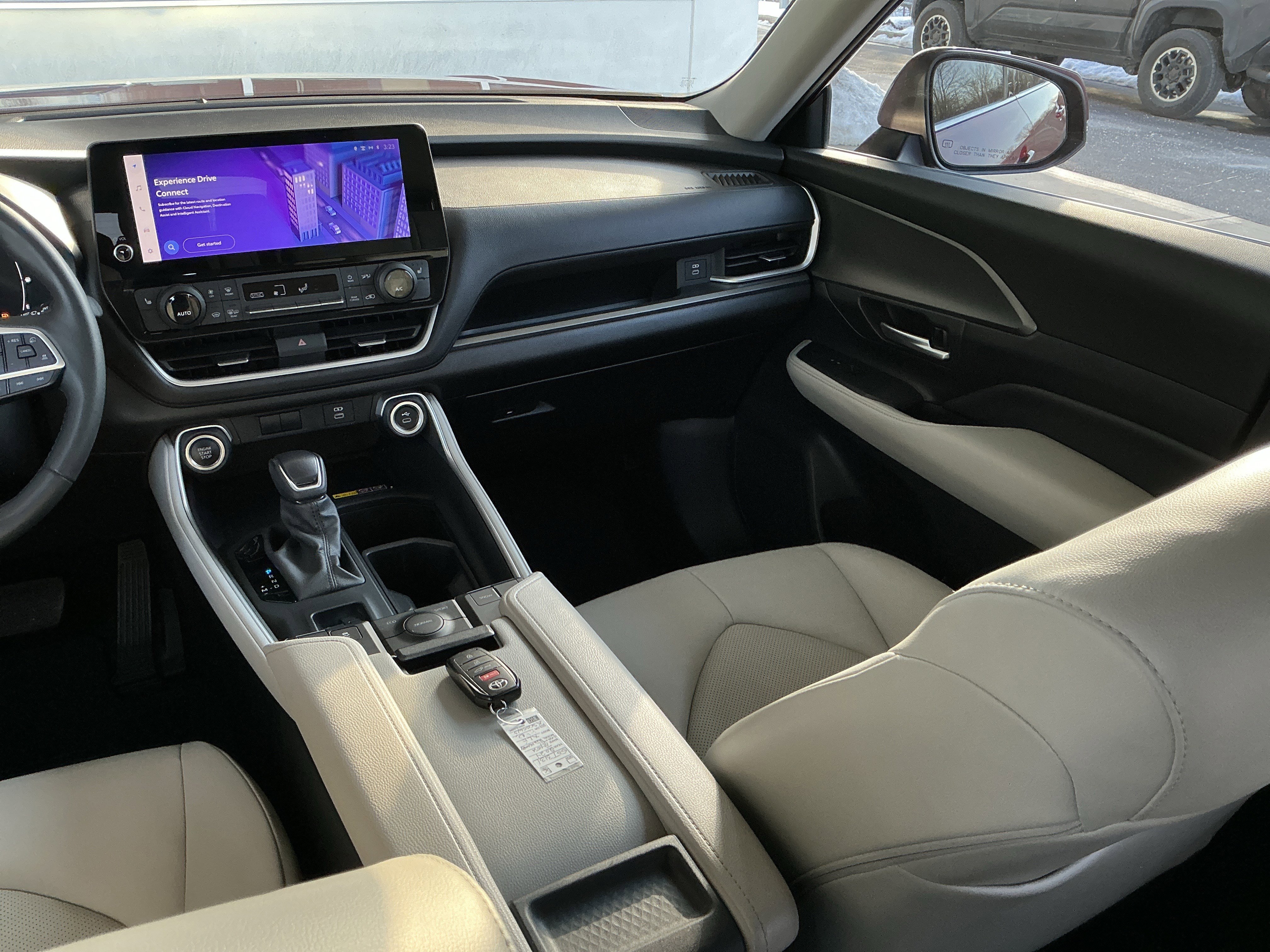 Certified 2024 Toyota Grand Highlander XLE image 15
