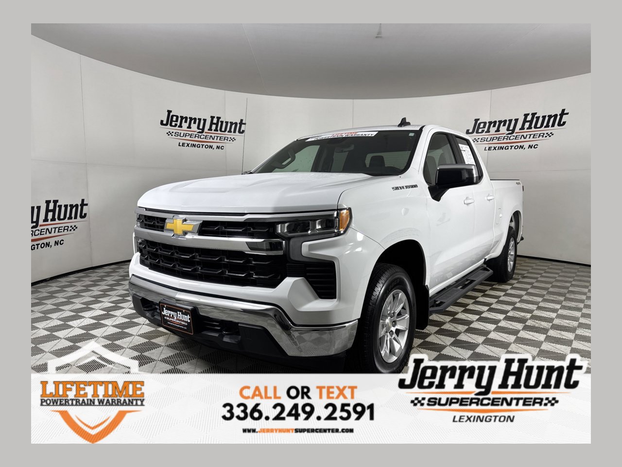 Used 2023 Chevrolet Silverado 1500 LT AWD/4WD image 1