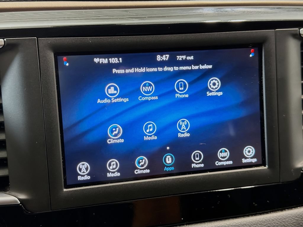 Used 2021 Chrysler Voyager Lxi FWD image 12