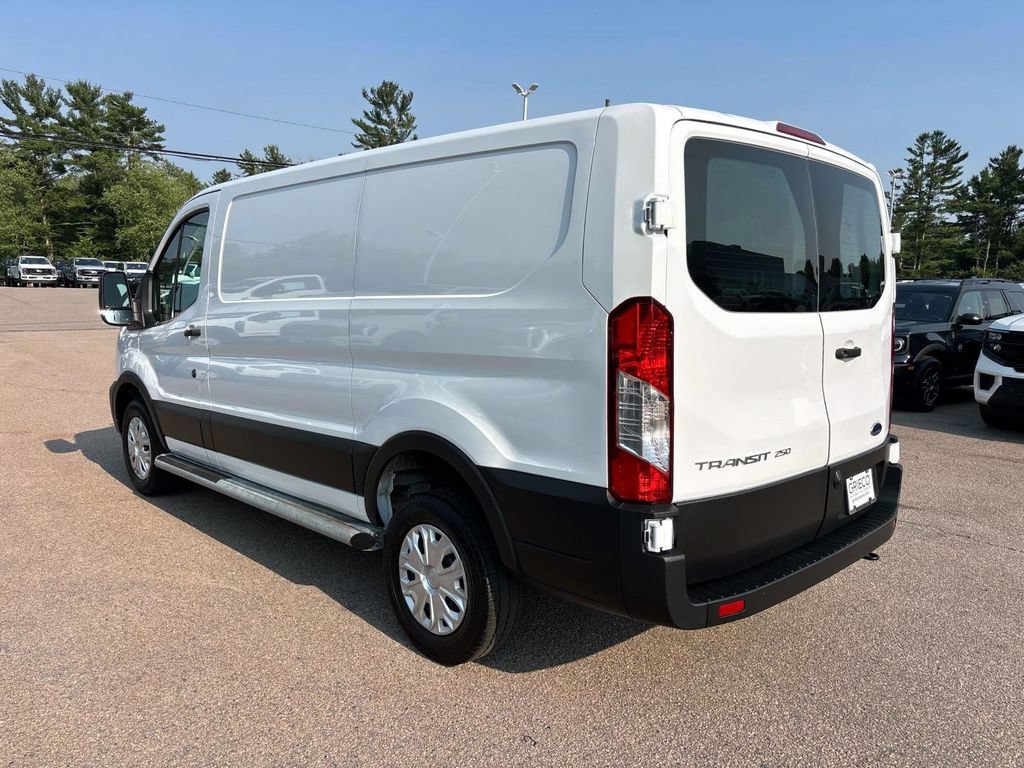 Used 2025 Ford Transit 250 Low Roof w/ Exterior Upgrade Package RWD image 5
