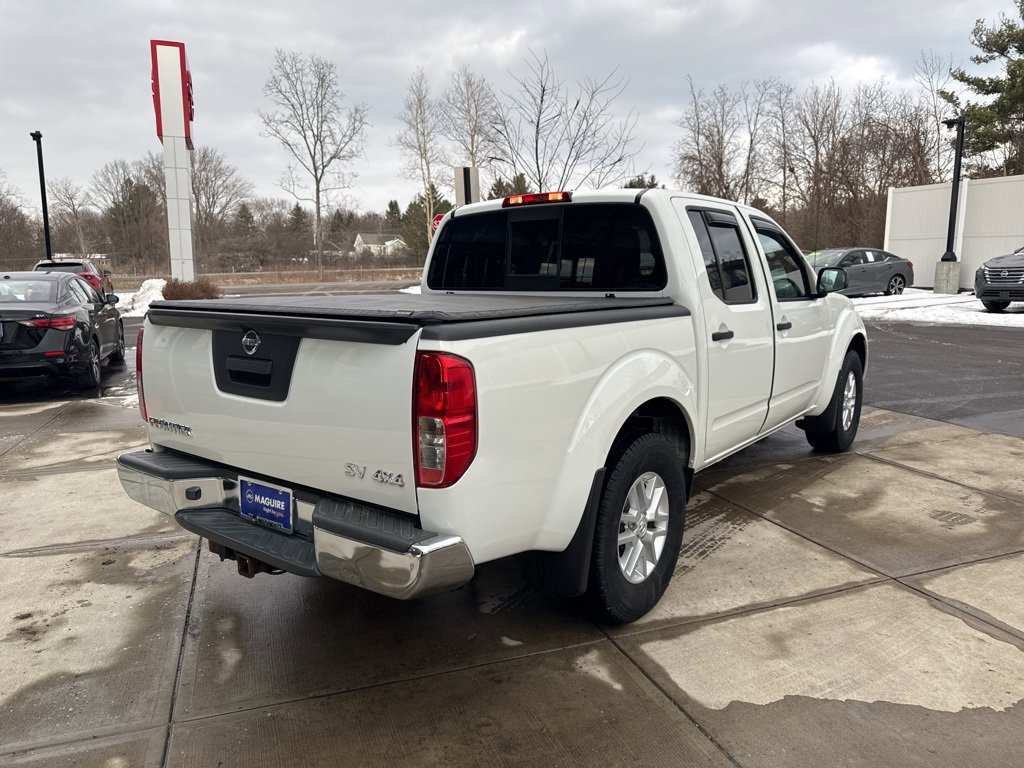 Used 2019 Nissan Frontier SV image 3