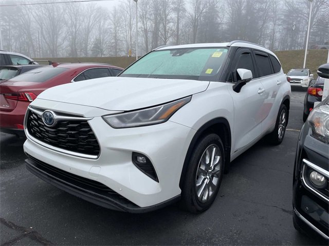 Used 2023 Toyota Highlander Limited