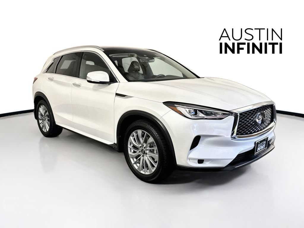 Certified 2023 INFINITI QX50 Luxe FWD image 1
