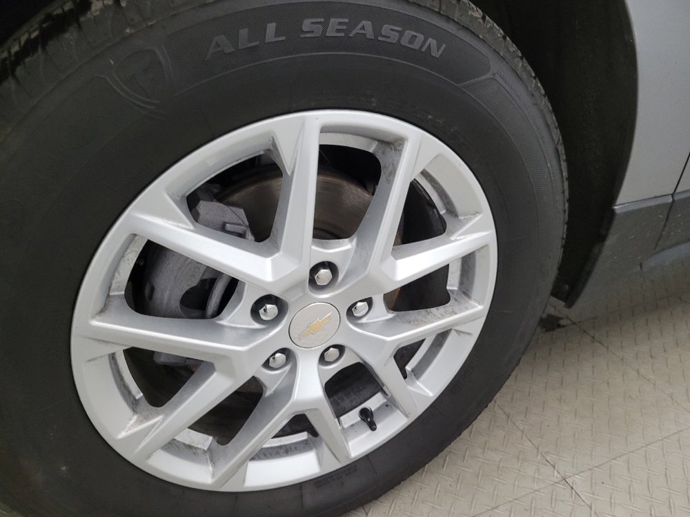 Used 2023 Chevrolet Equinox LT w/ Driver Convenience Package image 31