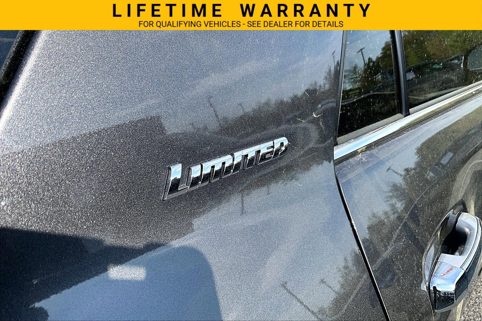 Used 2023 Toyota 4Runner Limited AWD/4WD image 8