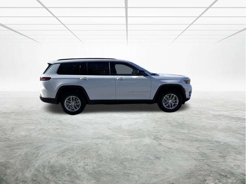 New 2025 Jeep Grand Cherokee L Laredo w/ Luxury Tech Group I image 2