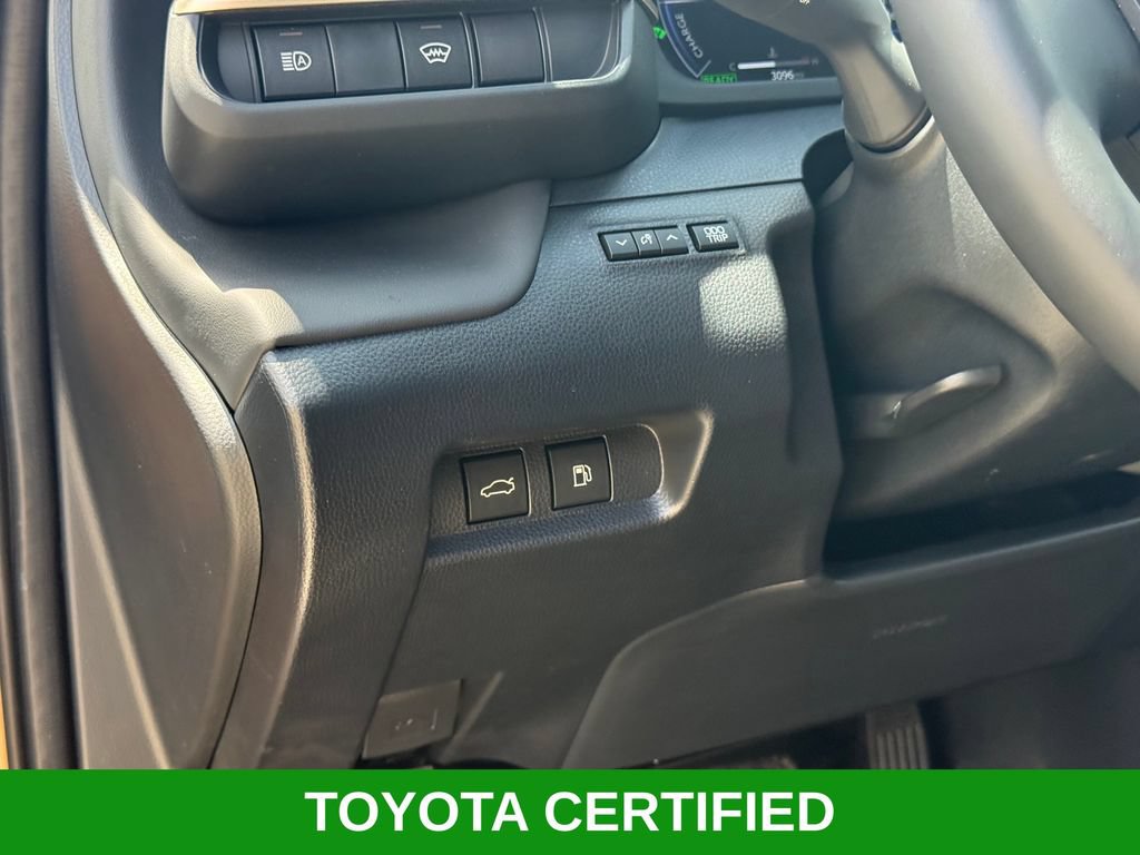 Certified 2026 Toyota Crown AWD/4WD image 10