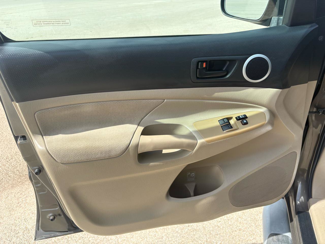 Used 2009 Toyota Tacoma PreRunner RWD image 16