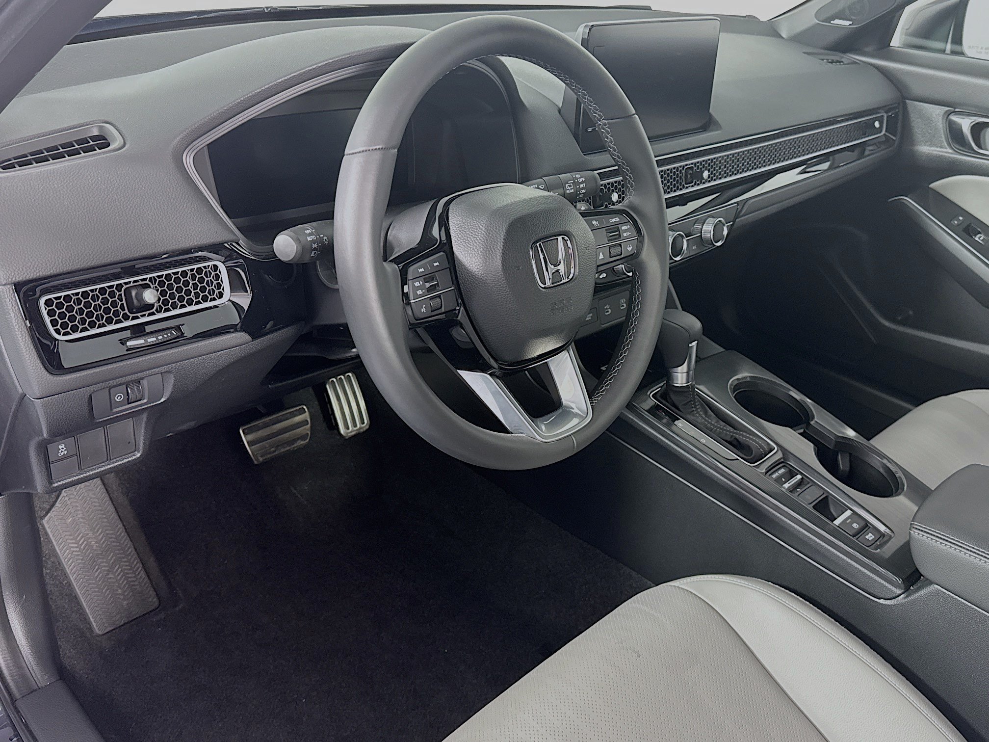 Certified 2026 Honda Civic Sport Touring image 9