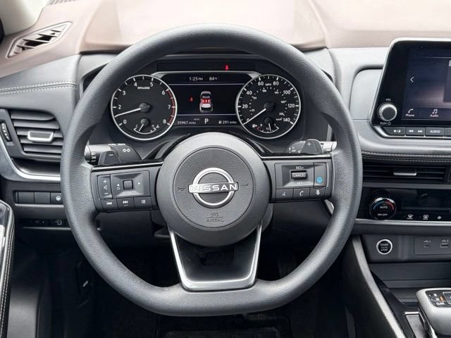 Used 2023 Nissan Rogue SV AWD/4WD image 36