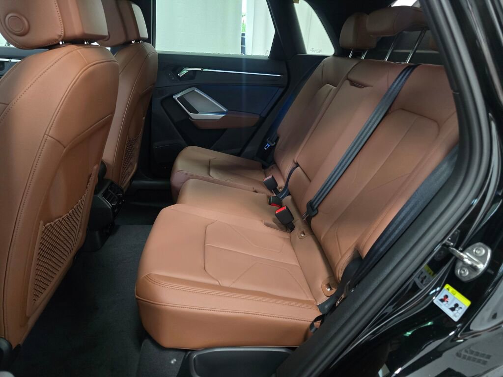 New 2025 Audi Q3 2.0T Premium Plus image 18