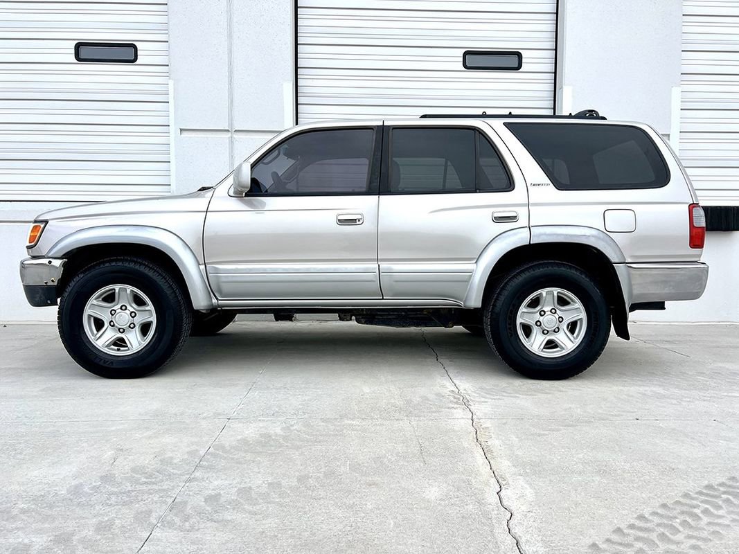 Used 1998 Toyota 4Runner Limited image 16