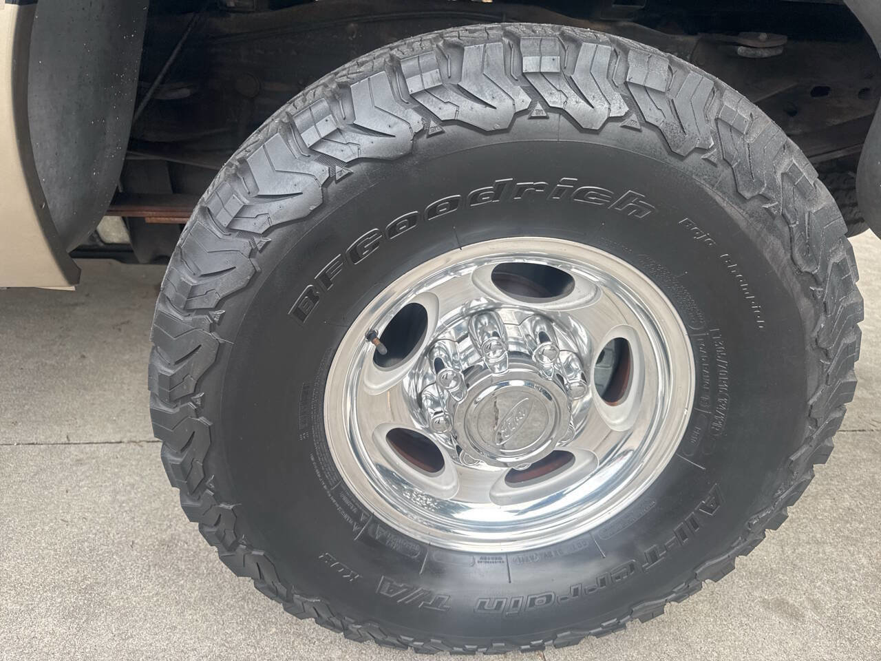 Used 2003 Ford F250 XL image 25