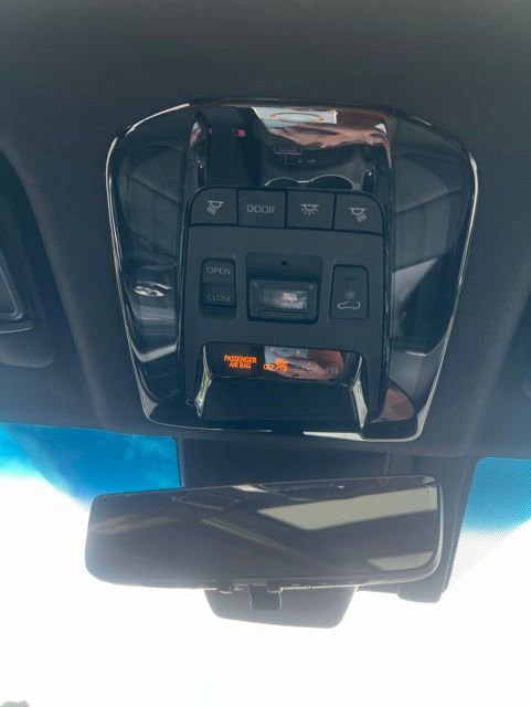 Used 2021 Toyota Venza Limited w/ Advanced Technology Package AWD/4WD image 19