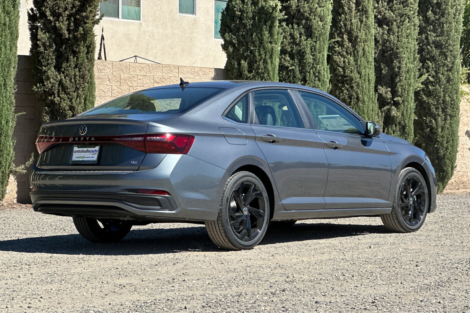 New 2026 Volkswagen Jetta SE FWD image 4