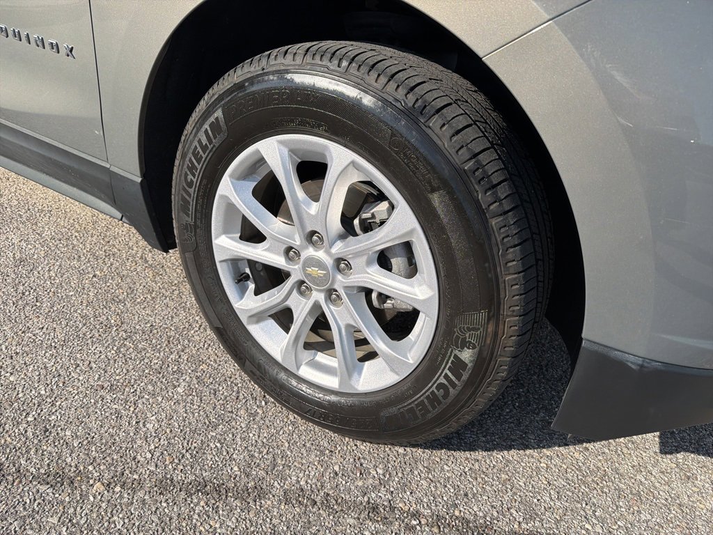 Used 2018 Chevrolet Equinox LT image 17