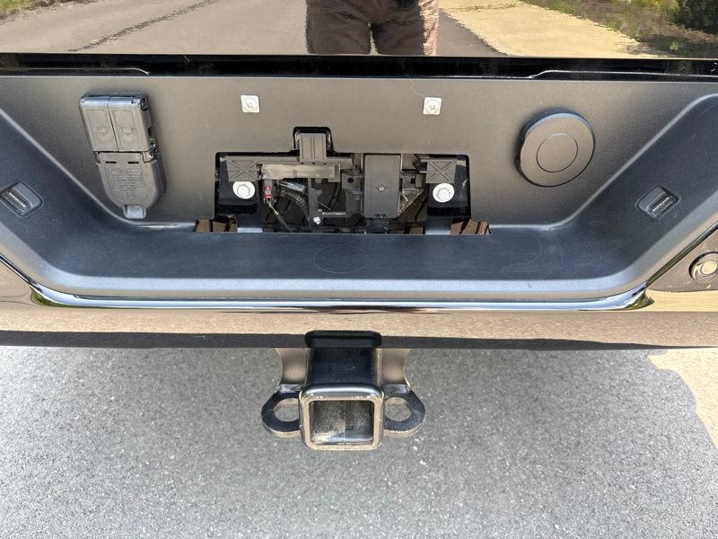 Used 2024 GMC Sierra 2500 AT4 w/ AT4 Premium Plus Package AWD/4WD image 14