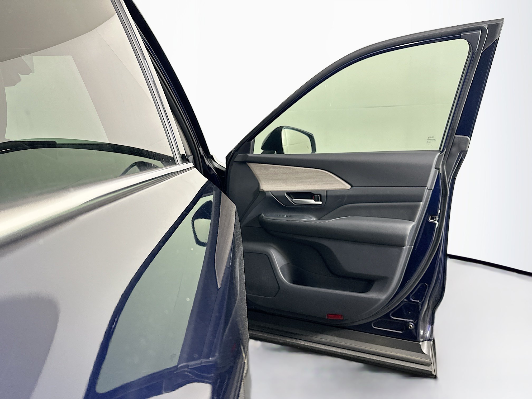 Used 2026 Toyota Grand Highlander FWD image 34