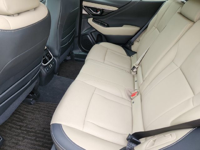 Certified 2025 Subaru Outback Limited AWD/4WD image 32