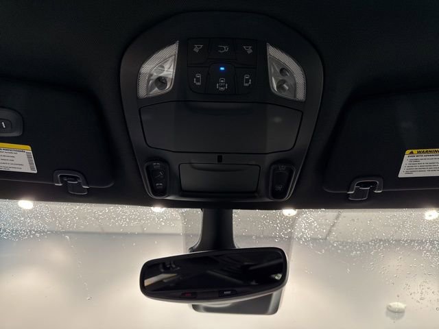 New 2026 Chrysler Pacifica Select w/ S Appearance Package image 31