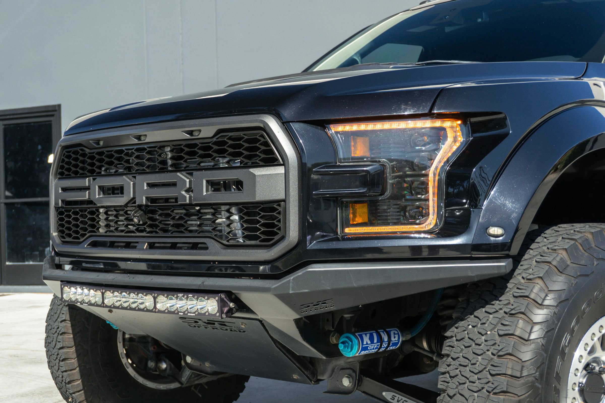 Used 2017 Ford F150 Raptor w/ Equipment Group 802A Luxury image 25