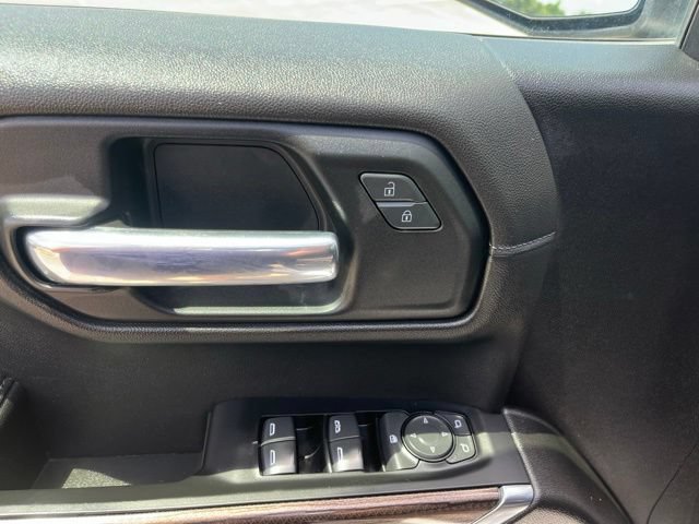 Used 2021 Chevrolet Silverado 1500 LT Trail Boss w/ Bed Protection Package AWD/4WD image 17