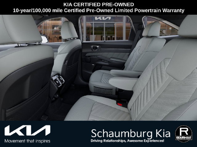 Certified 2025 Kia Sorento SX Prestige w/ Sage Leather Package AWD/4WD image 18