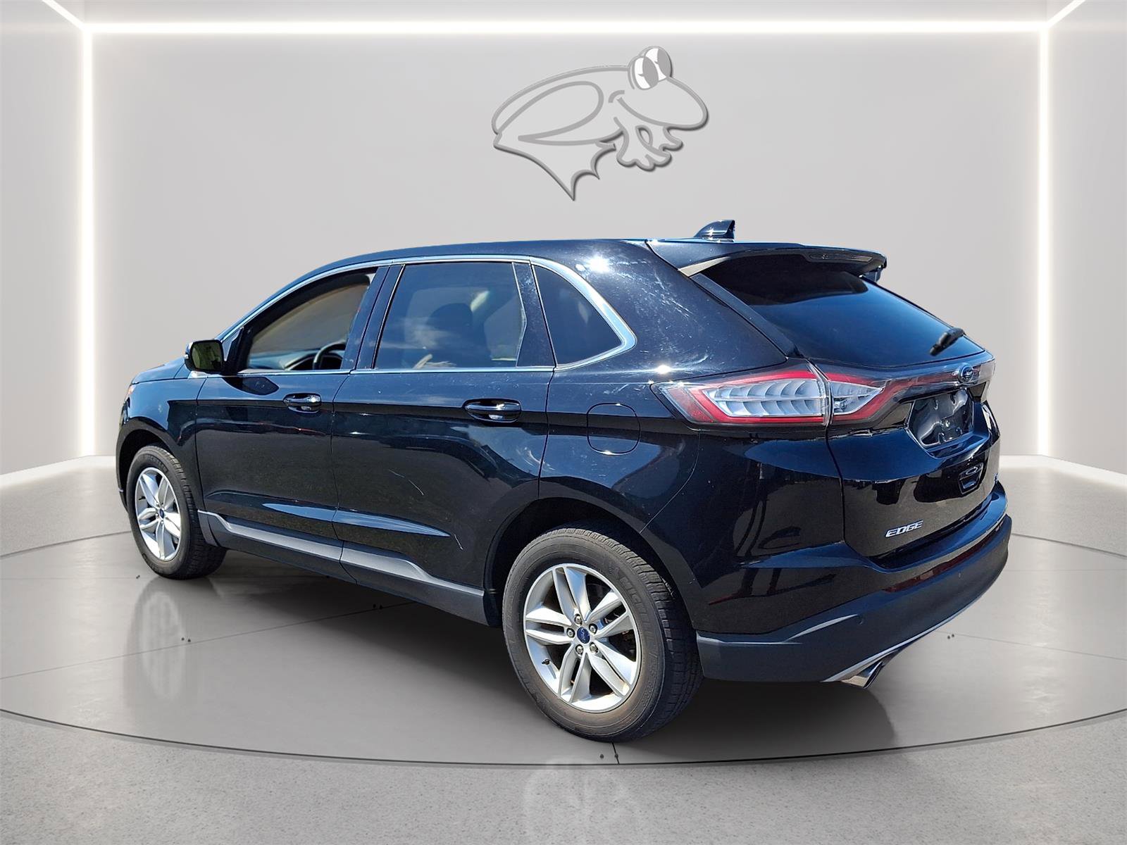 Used 2016 Ford Edge SEL w/ Equipment Group 201A AWD/4WD image 3