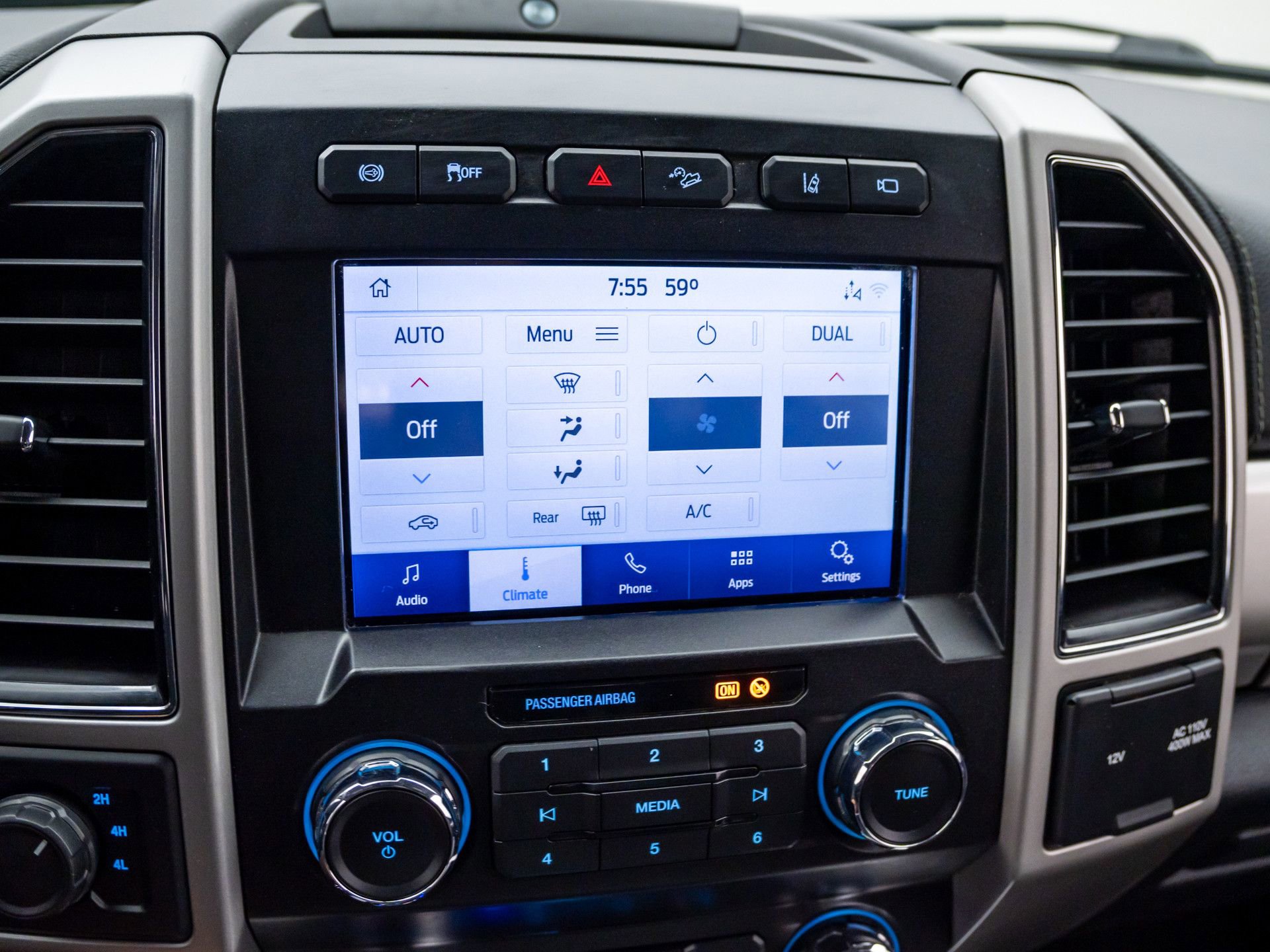 Used 2021 Ford F250 Lariat w/ Lariat Value Package image 34