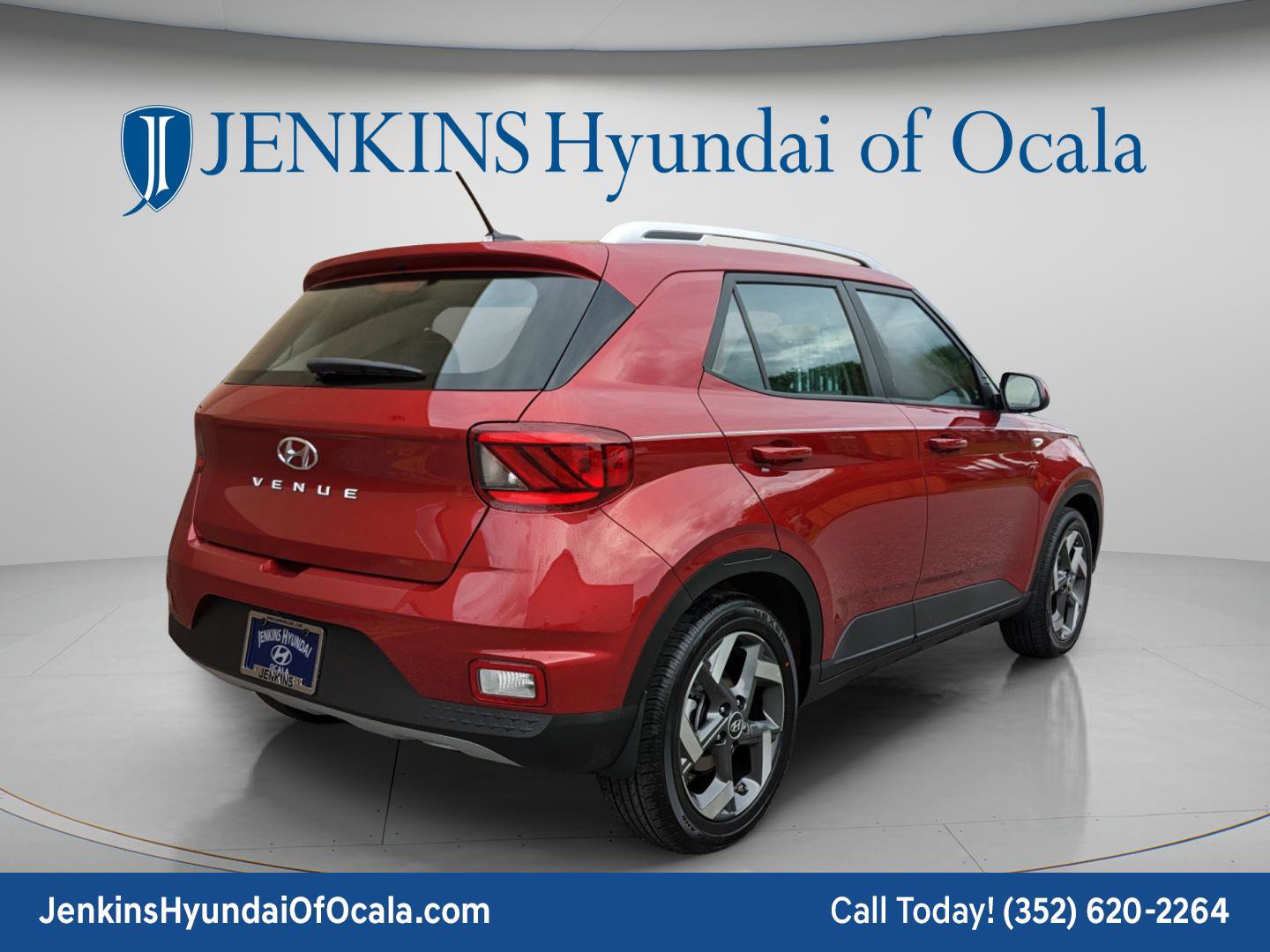 New 2025 Hyundai Venue SEL image 3