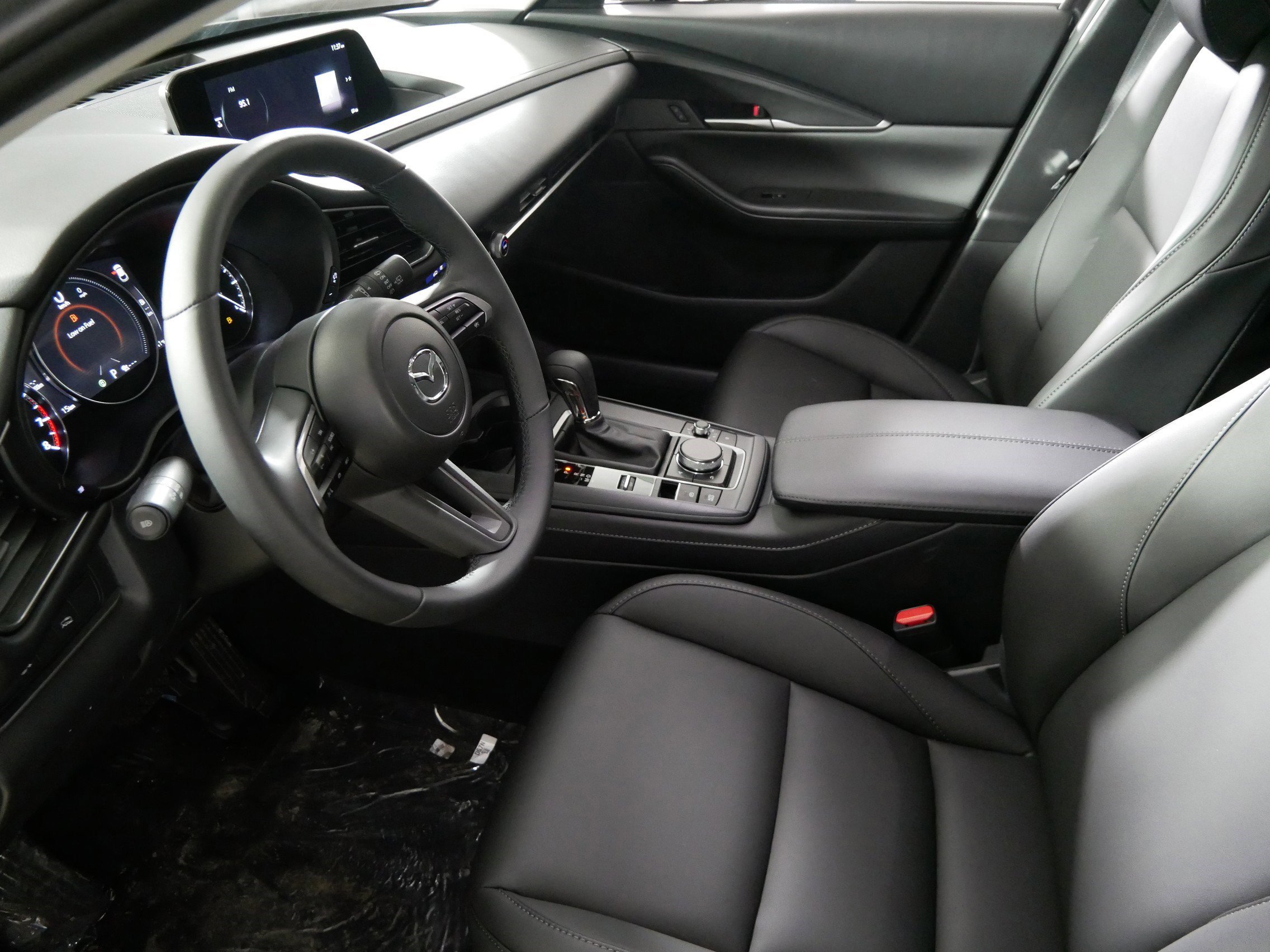 New 2026 MAZDA CX-30 AWD 2.5 S w/ Select Sport Pkg image 4