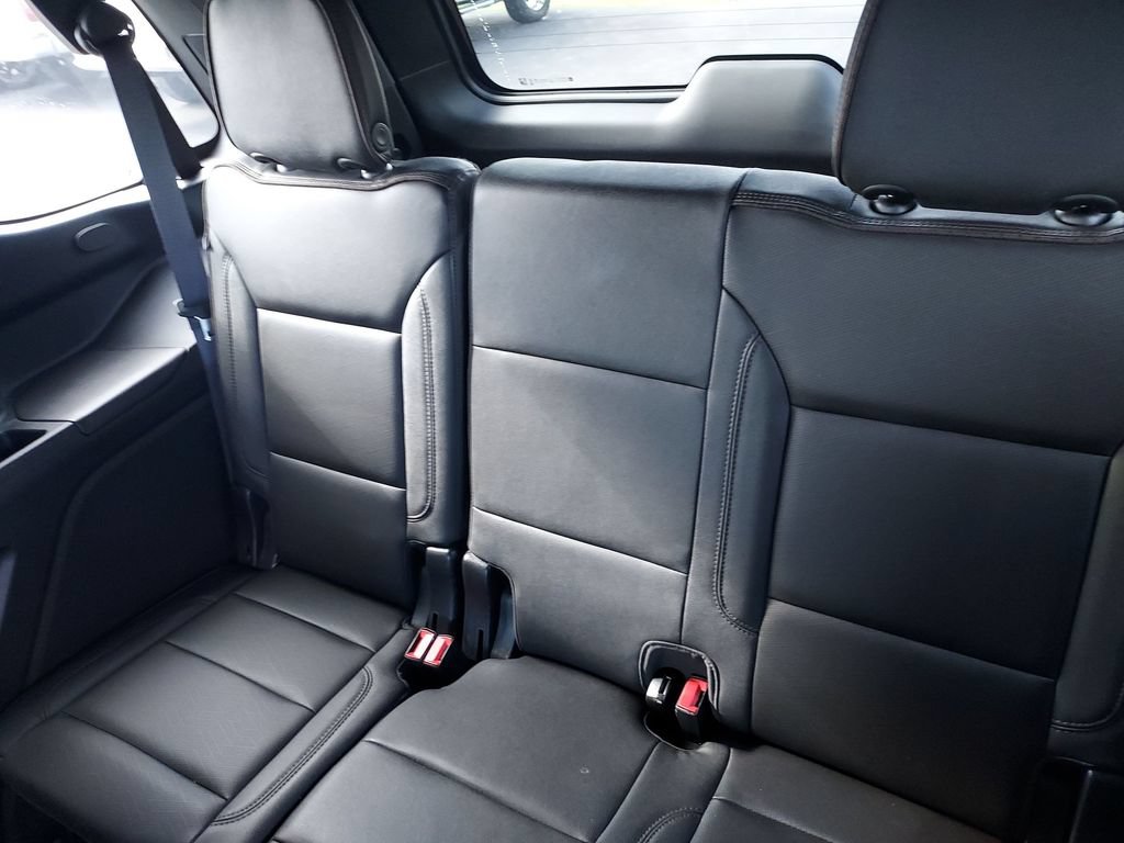 Used 2023 Chevrolet Tahoe High Country AWD/4WD image 29