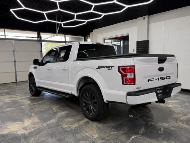 Used 2018 Ford F150 Lariat w/ Equipment Group 502A Luxury AWD/4WD image 4