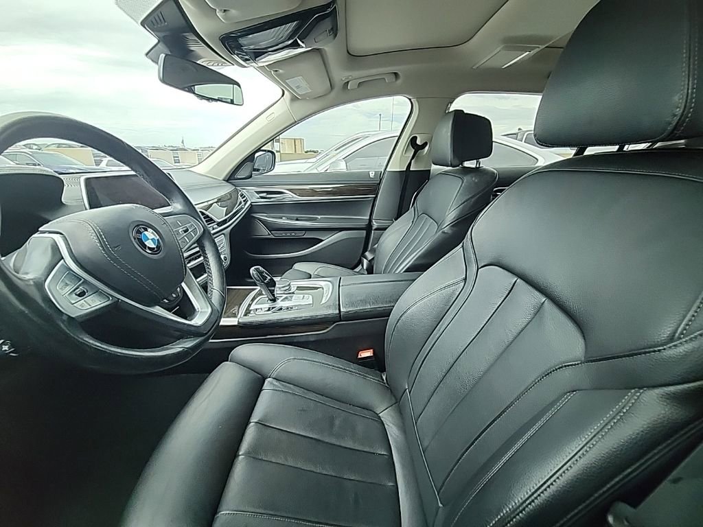 Used 2020 BMW 740i w/ Cold Weather Package RWD image 2