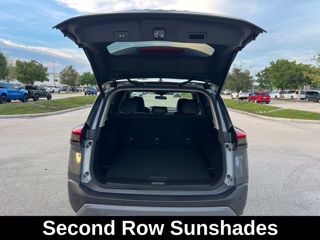 Used 2021 Nissan Rogue SV w/ Premium Package FWD image 8