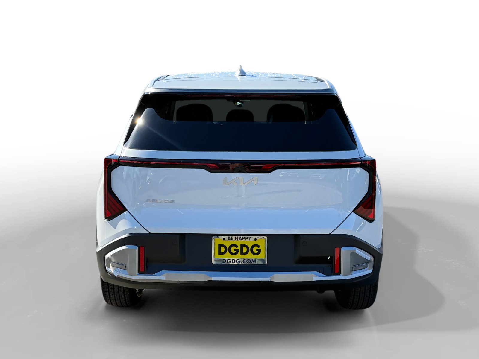 New 2027 Kia Seltos S FWD image 4
