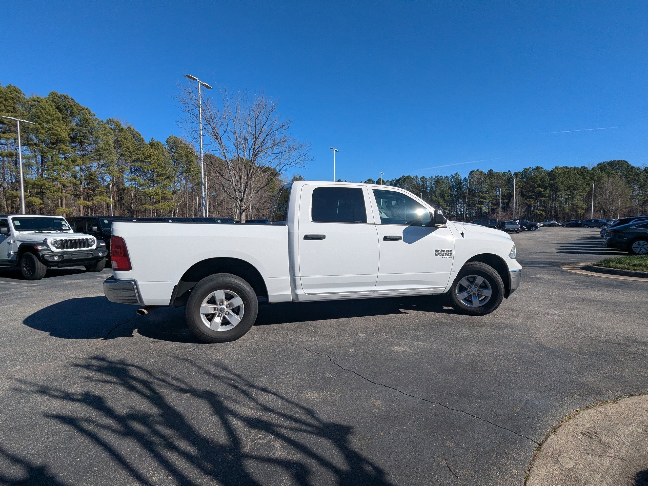 Used 2023 RAM 1500 Classic SLT w/ Trailer & Traction Group image 4