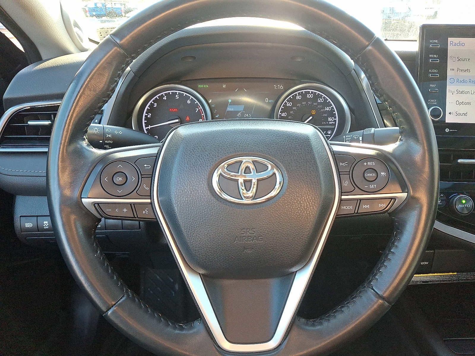Used 2021 Toyota Camry XLE w/ Navigation Package image 21