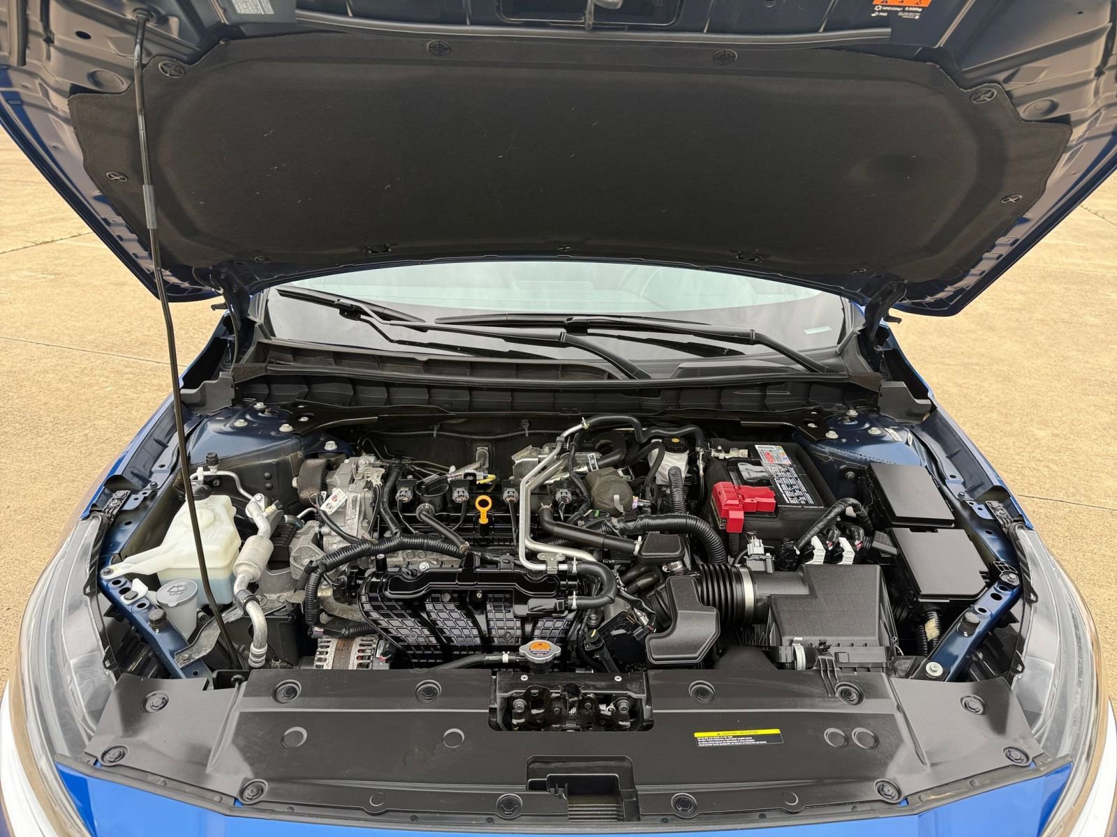 Used 2025 Nissan Altima 2.5 SV FWD image 33