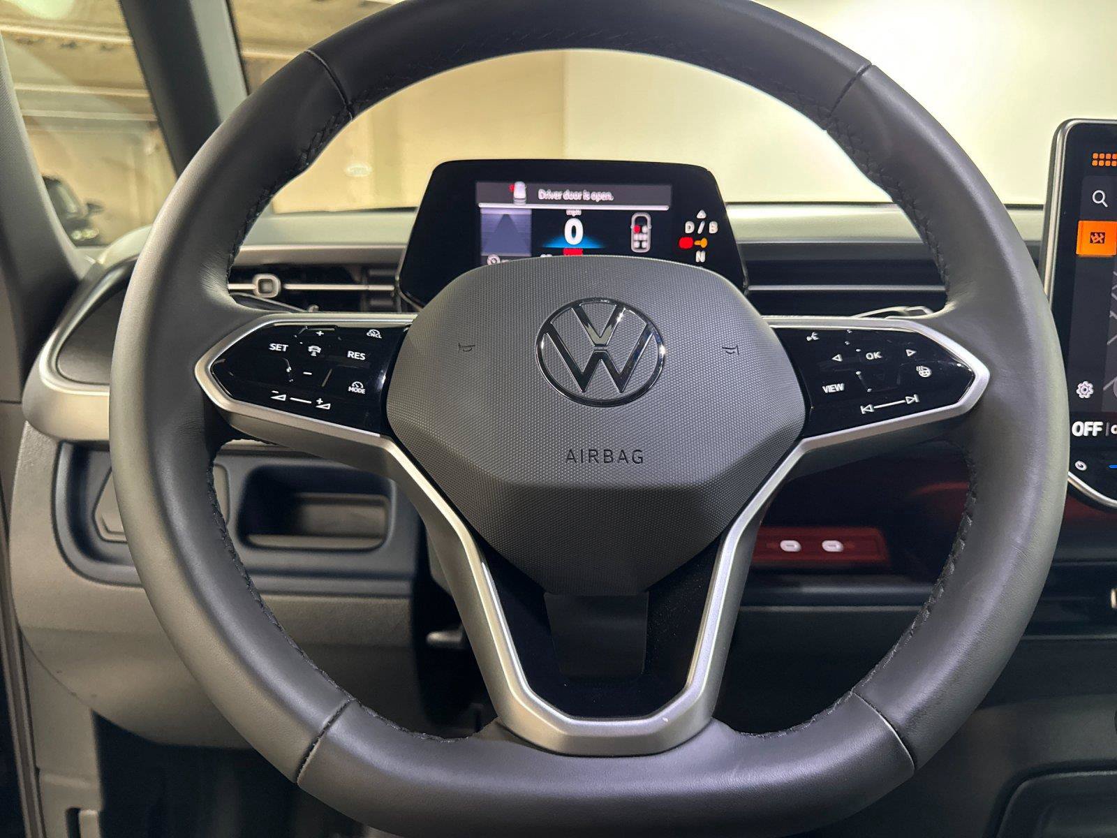 New 2025 Volkswagen ID. Buzz Pro S RWD image 23