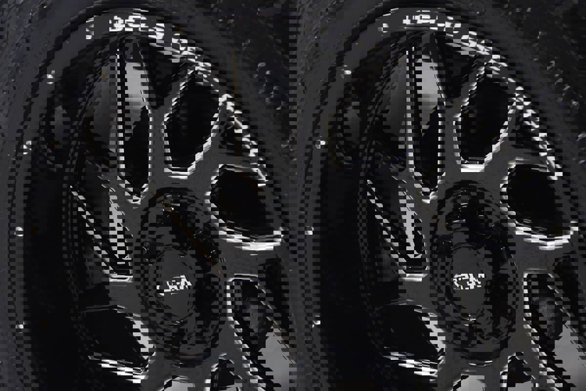 Used 2020 Jeep Gladiator Sport w/ Quick Order Package 24S image 16